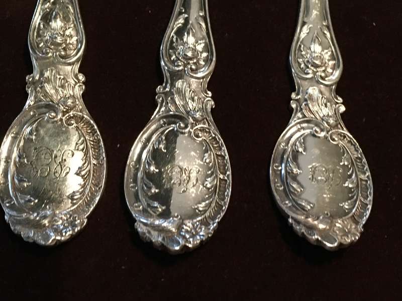 Extreamly rare Mappin & Webb silver plated butlers plate holder, fork and ladle.