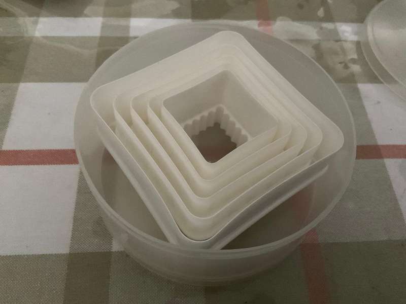 4 sets of cookie cutters