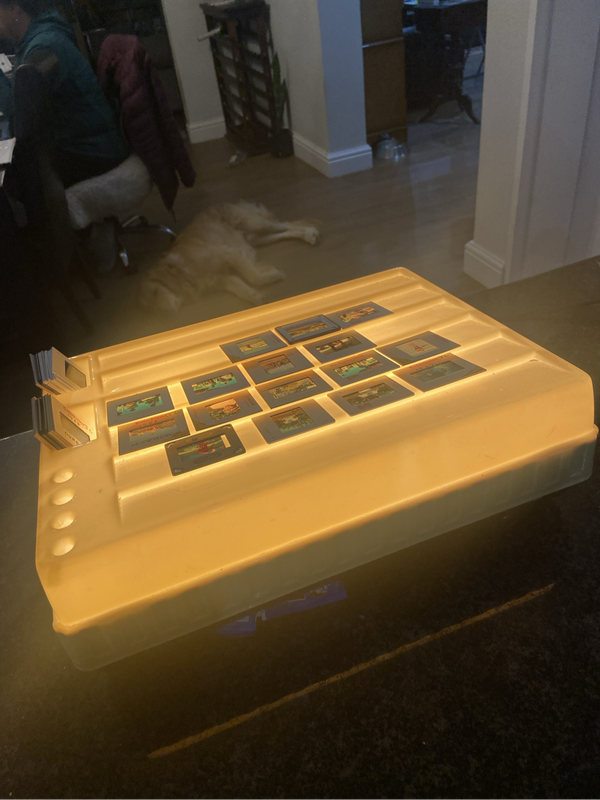 TABLE SLIDE VIEWER
