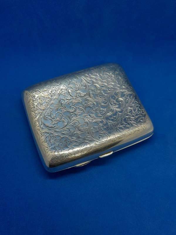 Silver Cigarette Case Excellent condition!