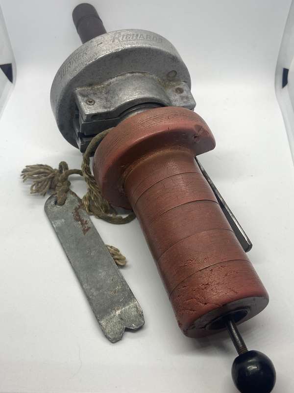 .22 CALIBER BLANK DUMMY LAUNCHER TO TRAIN DOGS ENGLISH MADE