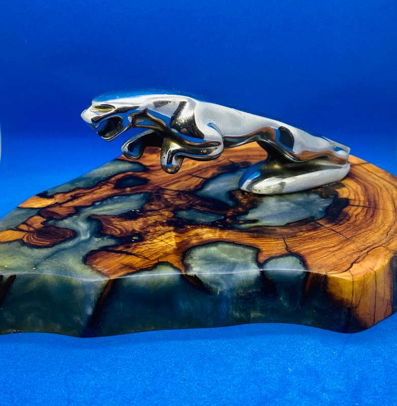 JAGUAR HOOD ORNAMENT ON OLIVE WOOD & RESIN BASE