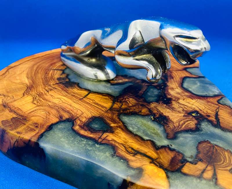 JAGUAR HOOD ORNAMENT ON OLIVE WOOD & RESIN BASE