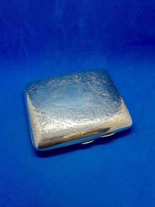 Silver Cigarette Case Excellent condition!