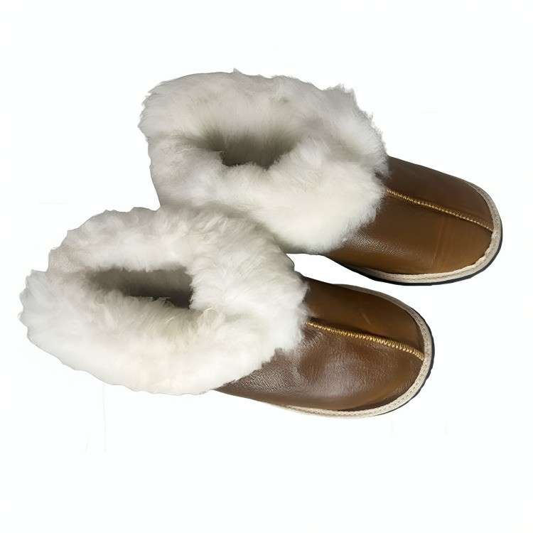 KuVut Sheepskin Slippers - Tan - UK 12 Unisex