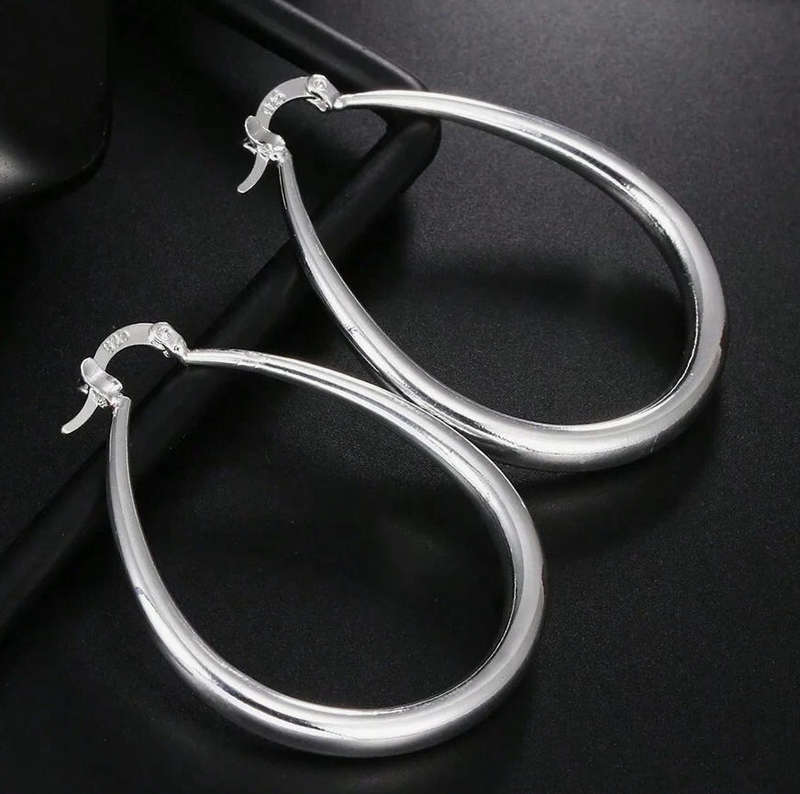 925 Oversized Oval Hoop Earrings in Velvet Jewellery Gift Box