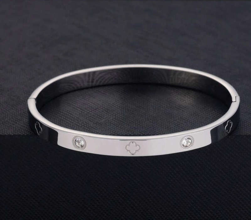 Magnificent Silver Plated Stainless Steel Diamante and Clover Love Luck Bangle