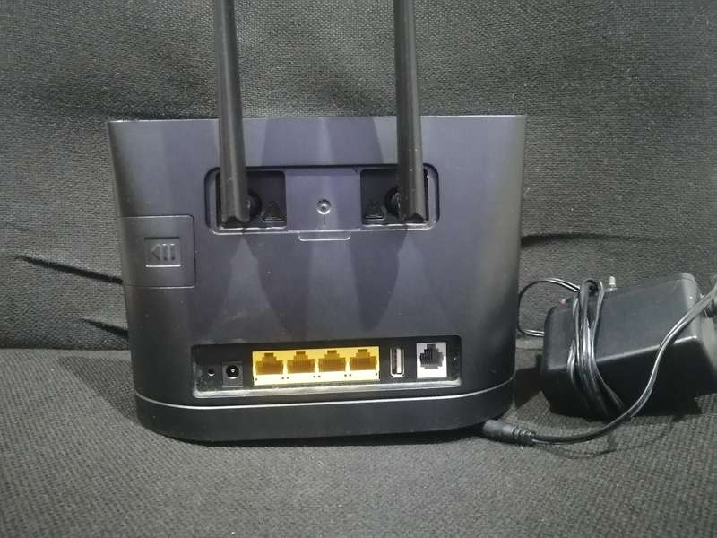 Huawei B315s-936 Black Router (Open Network)