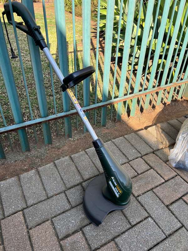 Trimmer- Trimtech 650 ti Electric