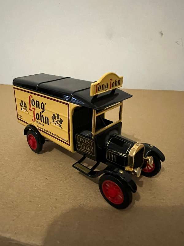 Matchbox - 1926 Ford TT "Long John" (YWG02-M)
