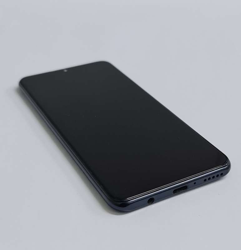 Huawei P30 Lite - 128GB - 6 month warranty