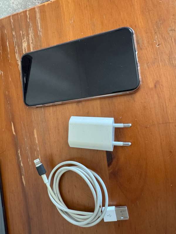 iPhone XS 64GB