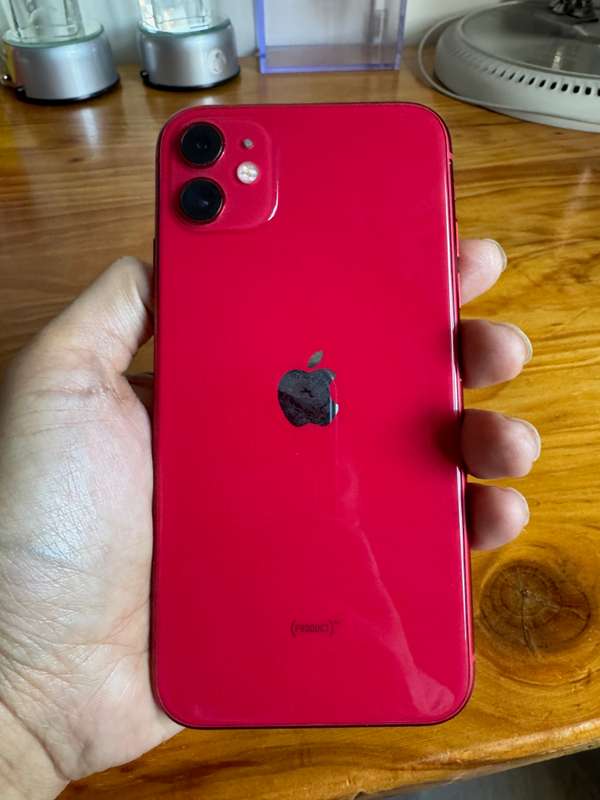 iPhone 11  64 Gb