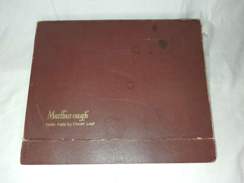A SET OF 6 VINTAGE MARLBOROUGH TABLE MATS BY CLOVER LEAF UK SOLD AS IS