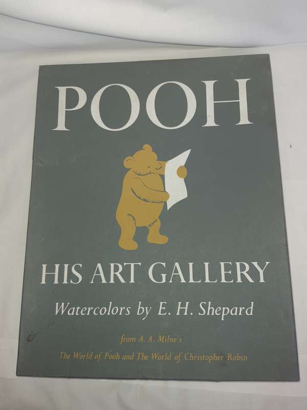 A VINTAGE COLLECTORS WINNIE THE POOH ART WORK SET SOLD AS IS