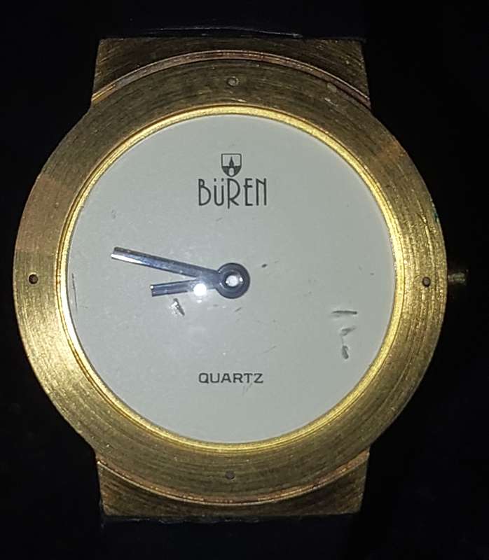 A BEAUTIFULL VINTAGE BUREN LADYS WATCH SOLD AS IS NOT TESTED
