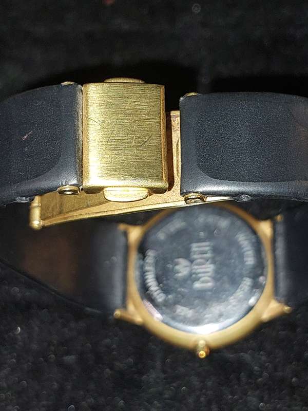 A BEAUTIFULL VINTAGE BUREN LADYS WATCH SOLD AS IS NOT TESTED