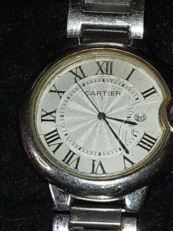 A COLLECTION OF JAPANESE MOVEMENT QUARTZ CLOAN WATCHES