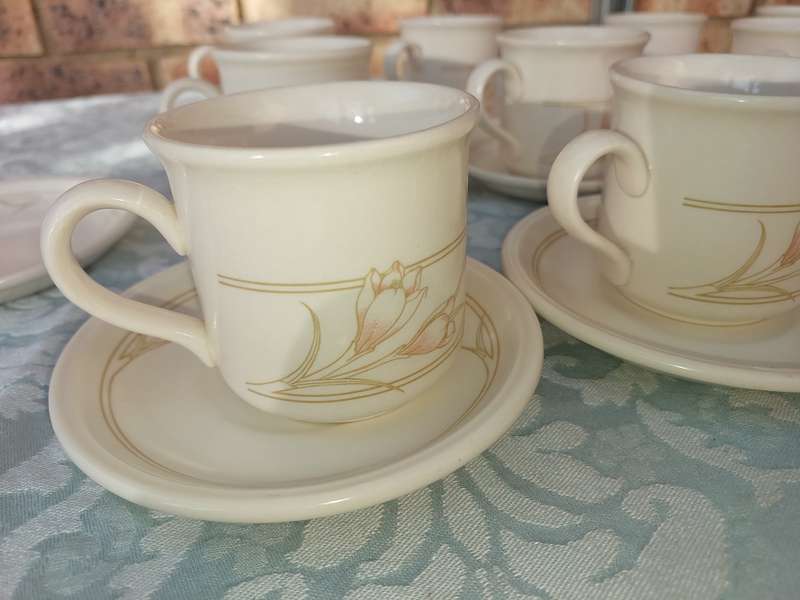 Vintage Biltons 24 Piece Side Plates Cups & Saucers