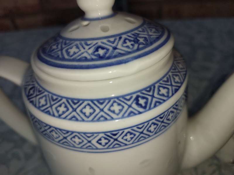 Jingdezhen China Rice Grain Blue White Dragon Porcelain 19 PIECE SET