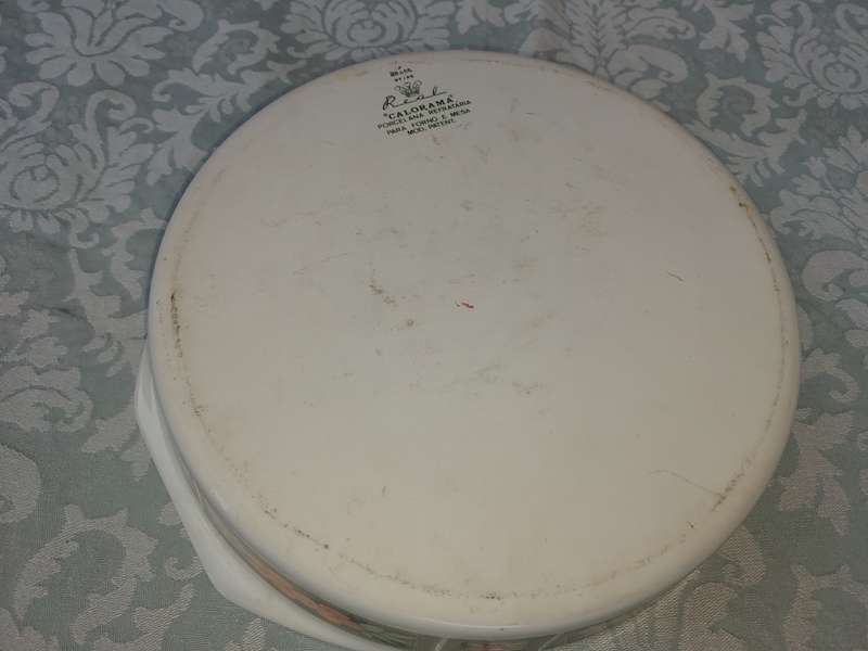 TWO VINTAGE SERVING BOWLS SOLD AS IS