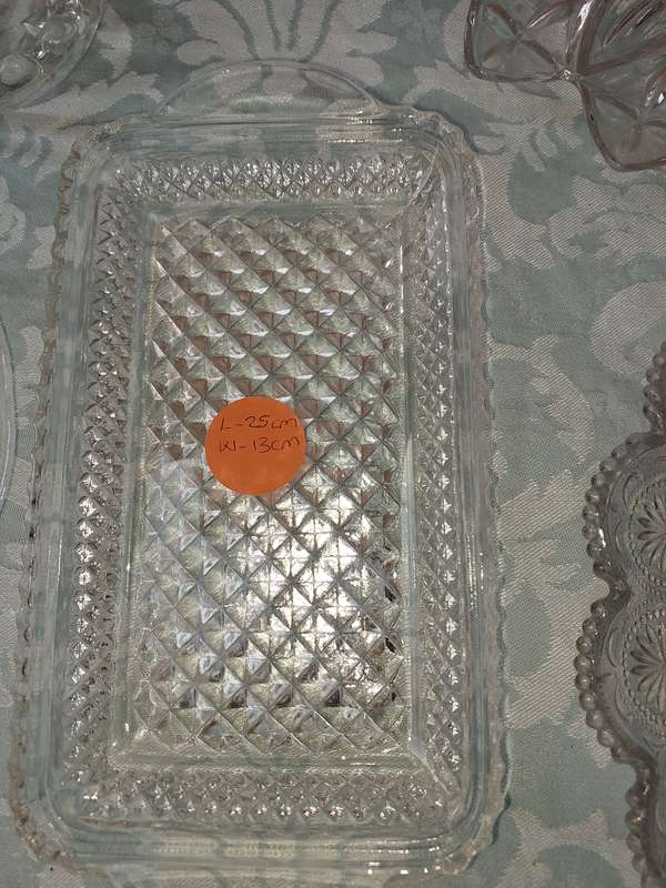 A COLLECTION OF ART DECOR GLASS SERVING PLATTERS