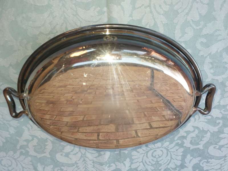A VINTAGE EPNS TUREEN SOLD AS IS