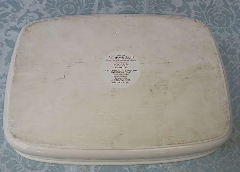 A BEAUTIFUL VILEROY AND BOCH VILBOFOUR BOTANICA PORCELAN PLATTER
