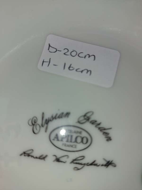 A VINTAGE  NOS ELYSIAN GARDEN APILCO SOUP TUREEN WITH LID