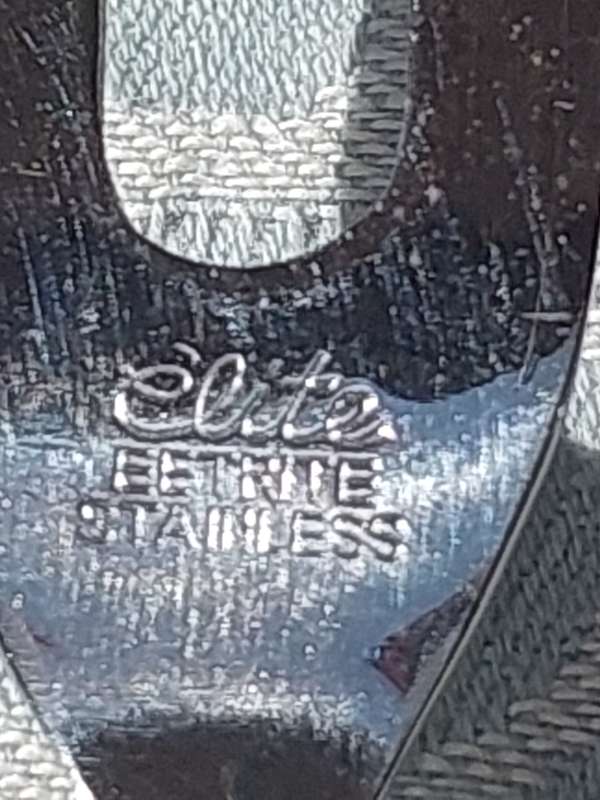 A S/S  EETRITE CARVING SET