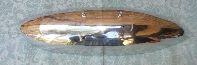 A 60-CENTIMETER-IN-LENGTH ART DECOR, CAROL BOYES STYLE, ALUMINIUM ALLOY TRAY