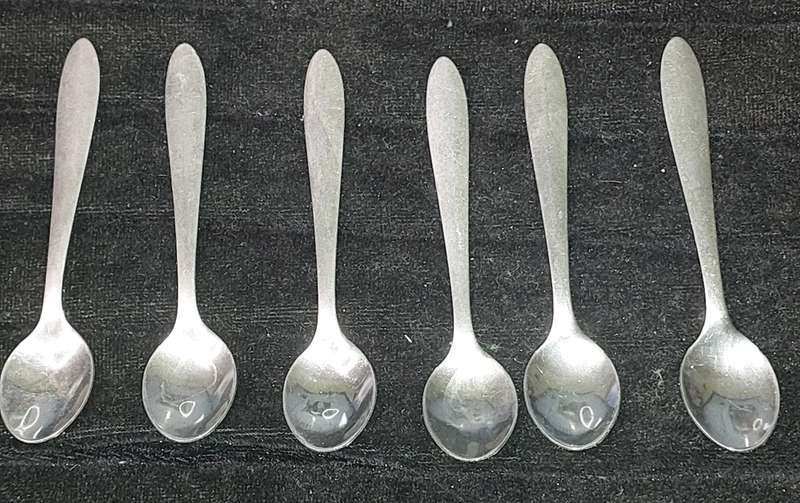 A SET OF 6 S/S TEASPOONS