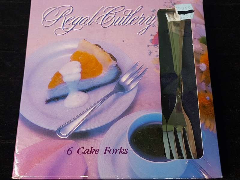 AN ORIGINAL SET OF 6 REGAL CUTLERY CAKE FORKS