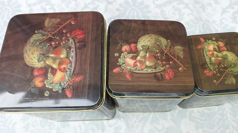 A VINTAGE STACK CONTAINER