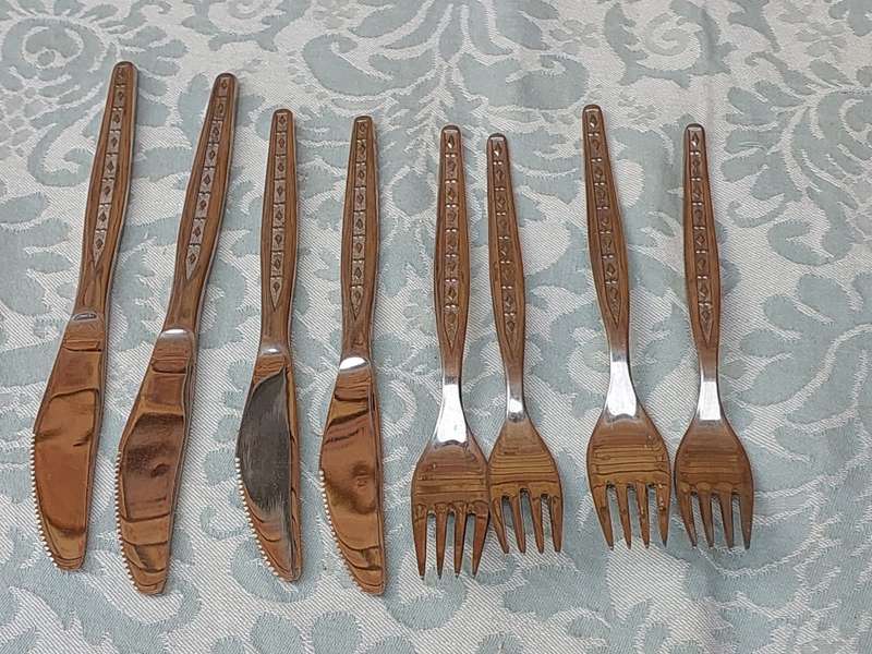 A COLLECTION JOBLOT STAINLESS STEEL CUTLERY