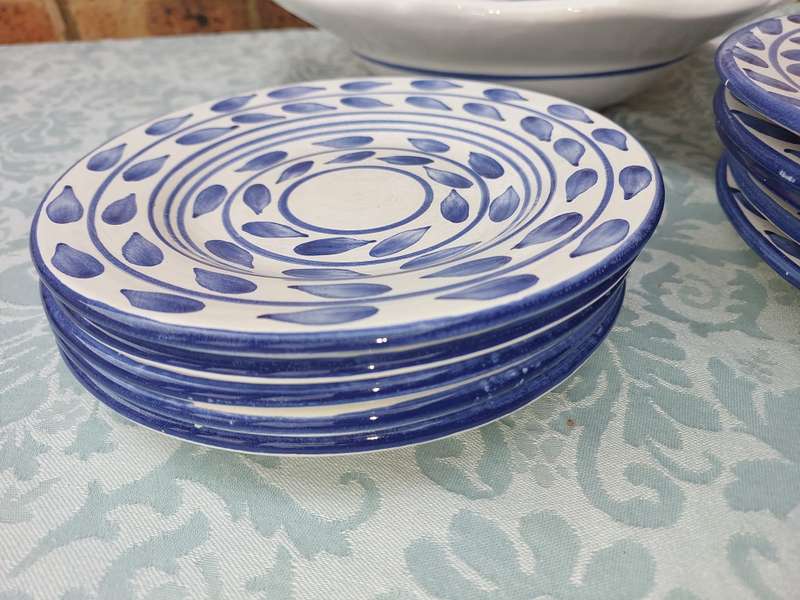 A COLLECTION OF 9 CELLO CERAMICS HAND-PAINTED EARTHEN WARE