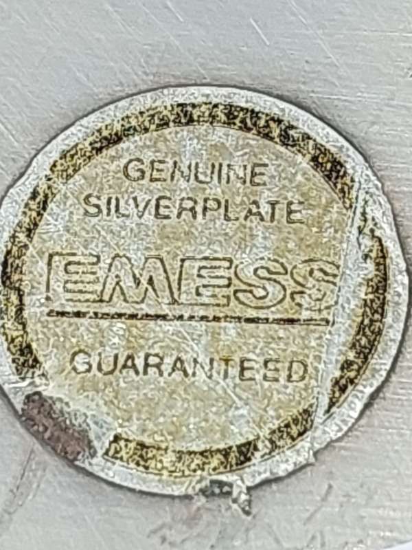 A VINTAGE EDWARDIAN GENUINE SILVERPLATED SERVING TRAY