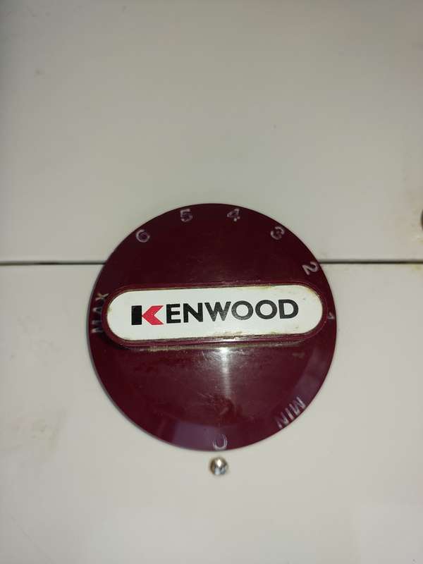 A GENUINE VINTAGE KENWOOD CHEF MODEL 701