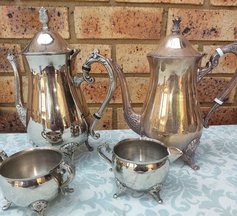 AN ANTIQUE SILVER PLATED TEA JUG SET VICTORIAN STYLE