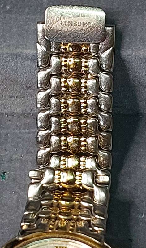 A PAIR OF QUARTZ SAMSUNG WRIST WATCHES