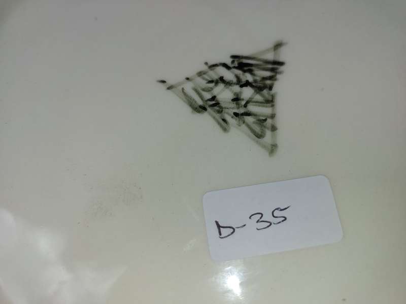 TWO CHECKERED ART DECOR SERVING BOWLS SOLD AS IS