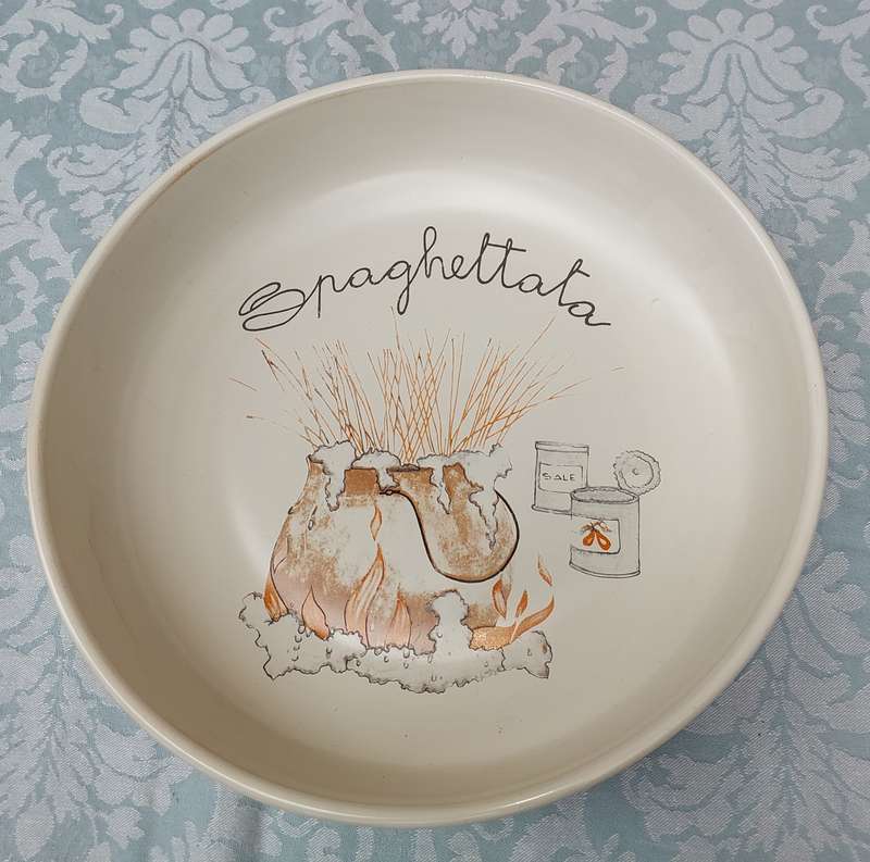 A SPAGHETTATA CERAMIC OVEN , DISHWASHER AND MICROWAVE BOWL