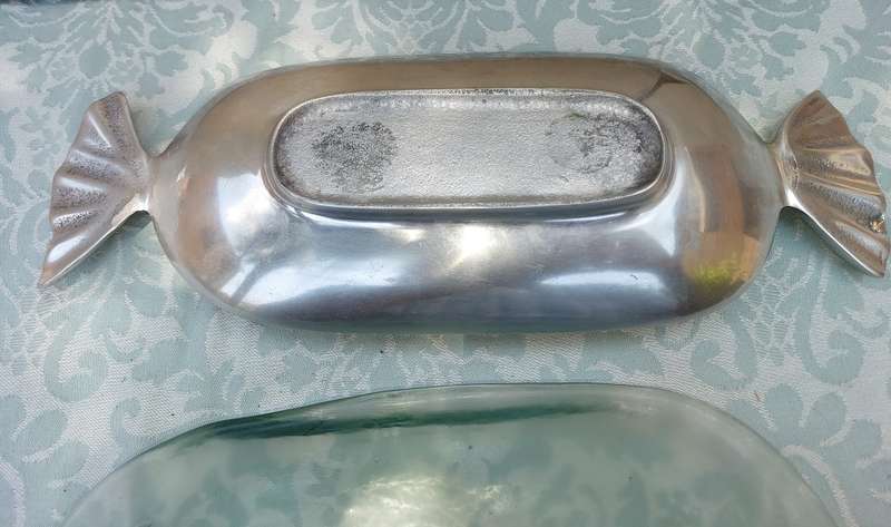 AN ART DECOR CAROL BOYES STYLE SERVING TRAY ALUMINUM ALLOY WITH A FROSTED GLASS INNER