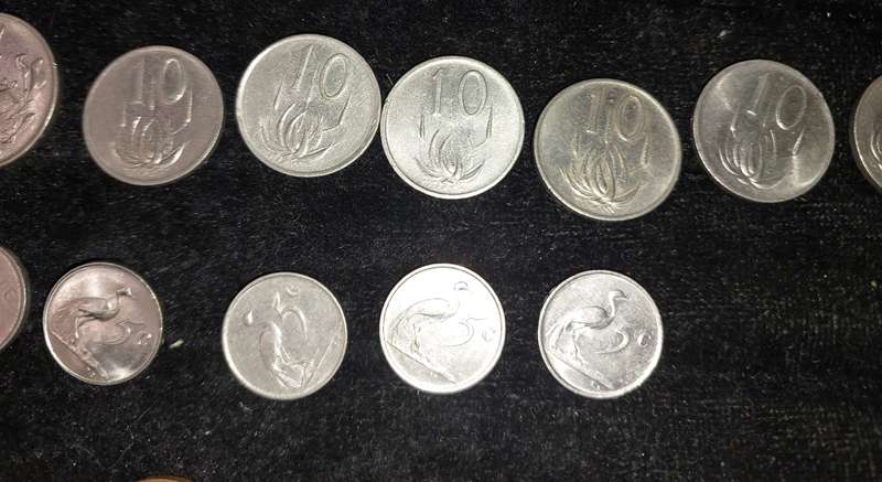 A VINTAGE JOBLOT SOUTH AFRICAN COINS