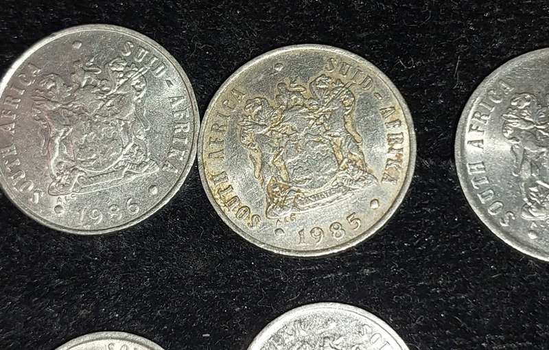 A VINTAGE JOBLOT SOUTH AFRICAN COINS
