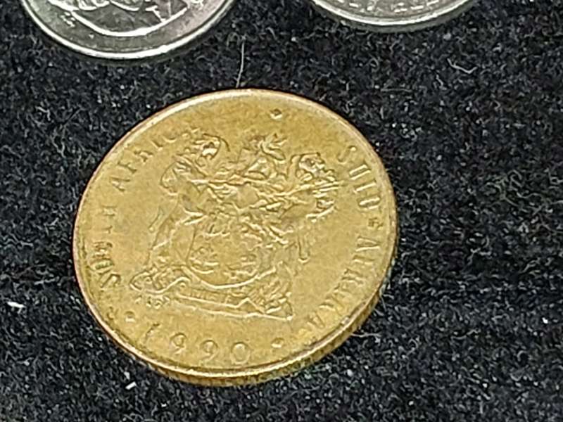 A VINTAGE JOBLOT SOUTH AFRICAN COINS