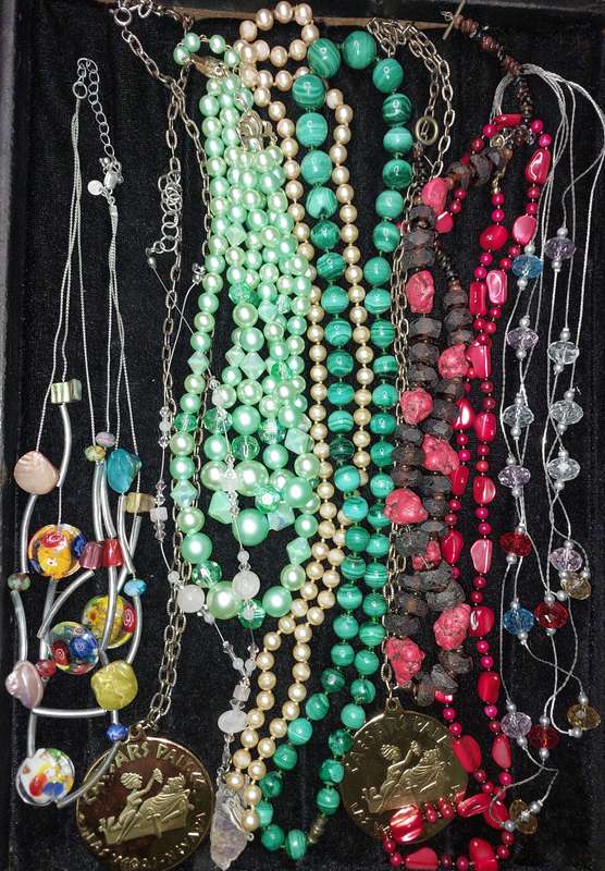 A JOB LOT COLLECTION COSTUME NECKLACES