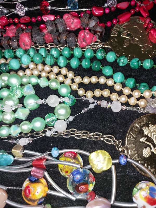 A JOB LOT COLLECTION COSTUME NECKLACES