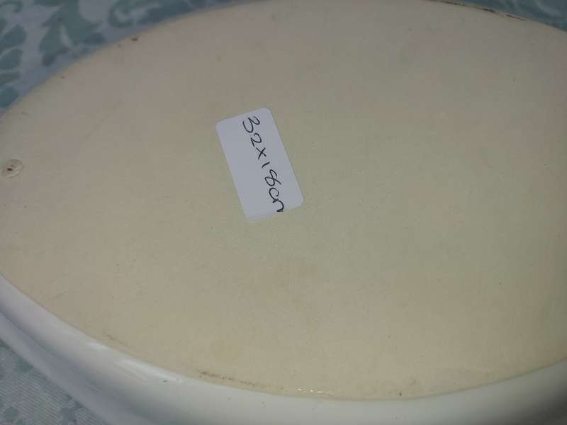 A COLLECTION OF 3 AU GRATIN DISHES SOLD AS IS