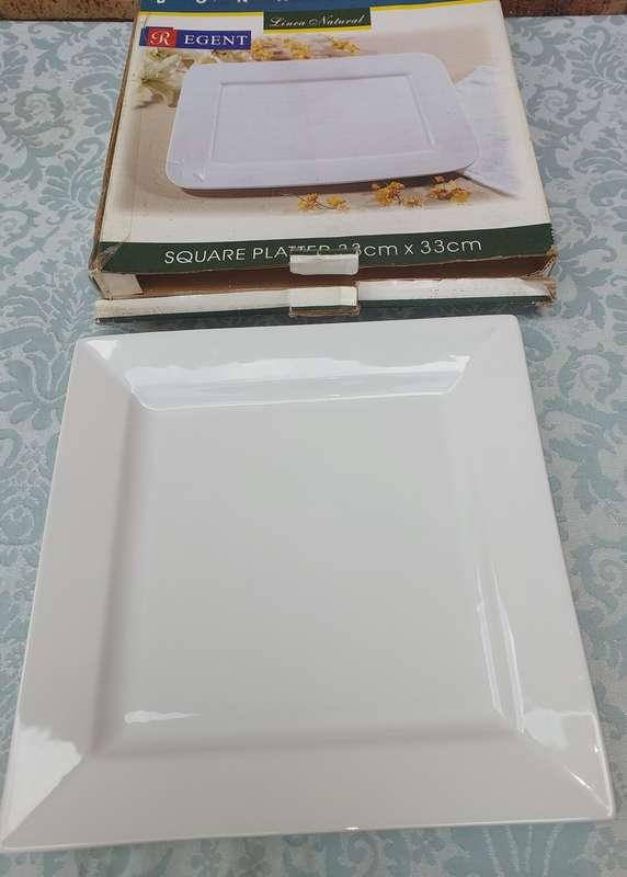 A BONAVISTA LINCA NATURAL WHITE PLATTER